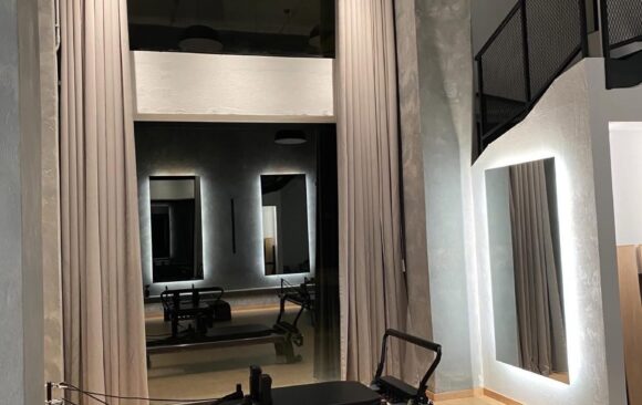Laminate Δάπεδο σε Studio Pilates